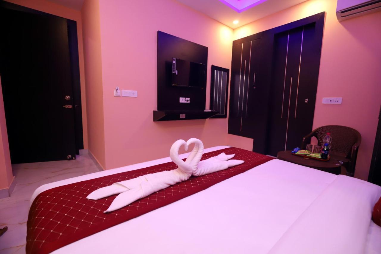 Jupiter Plaza Delhi Airport Hotel New Delhi Ngoại thất bức ảnh