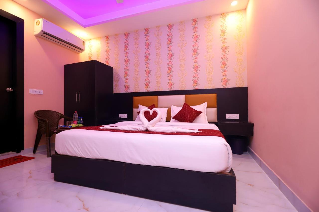 Jupiter Plaza Delhi Airport Hotel New Delhi Ngoại thất bức ảnh